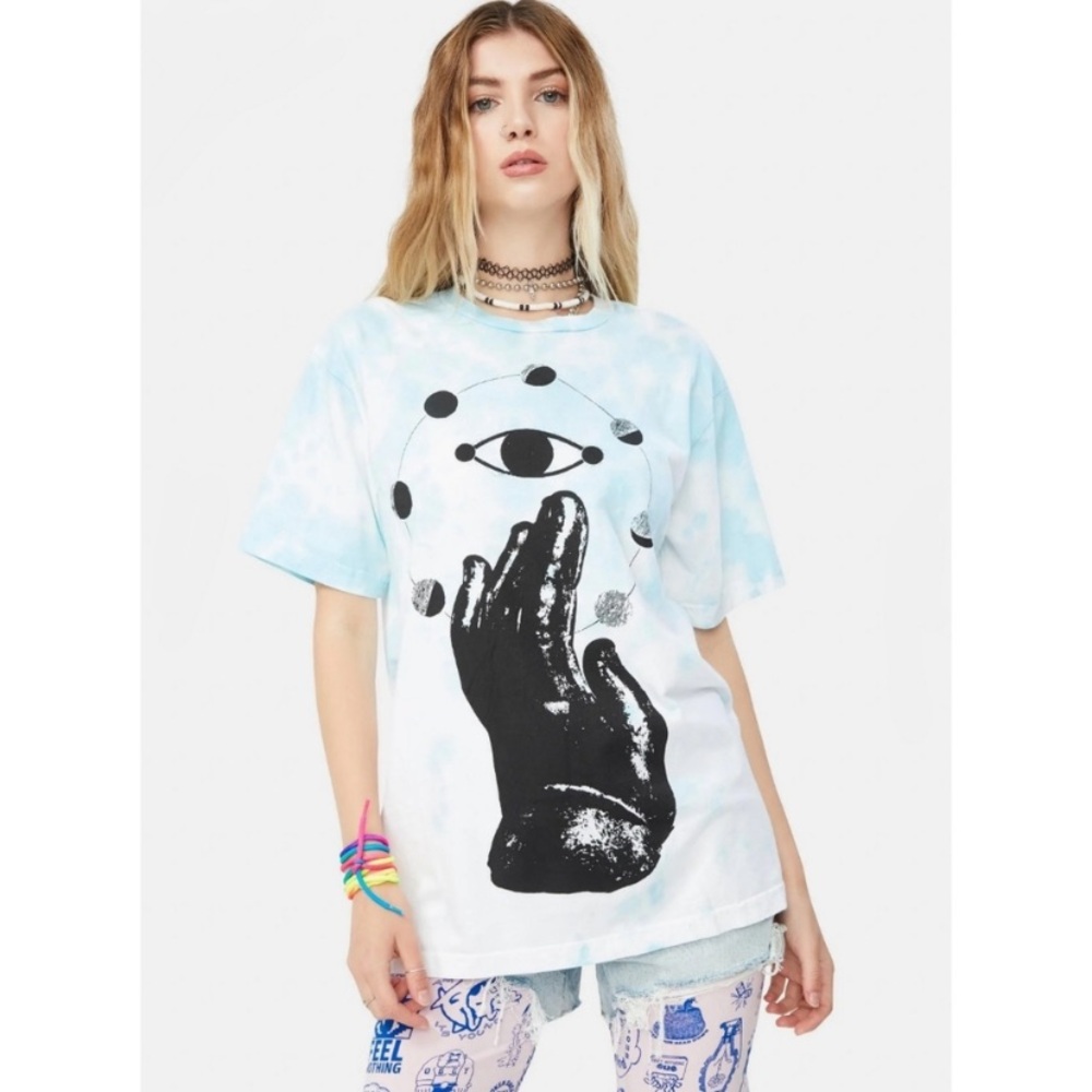 Dolls Kill Obey “Hand Of Time” Graphic Tee